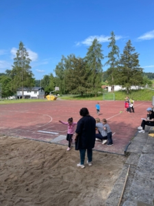 713c5ba5-aec6-4810-8231-4c273b63a18a